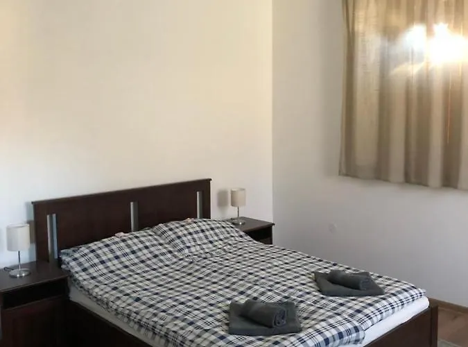 Mormota Vendeghaz * Mezőkövesd